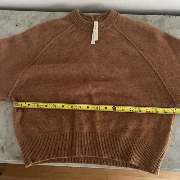 Aritzia Cashmere Sweater - The Group Babaton - Picture 6 of 10